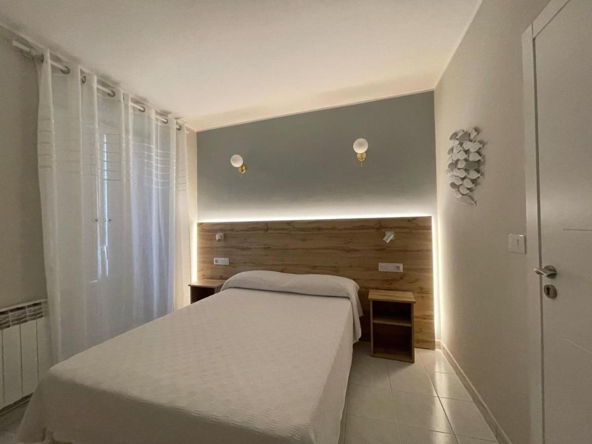 בריירוס Hotel Amadora - Admite Mascotas מראה חיצוני תמונה