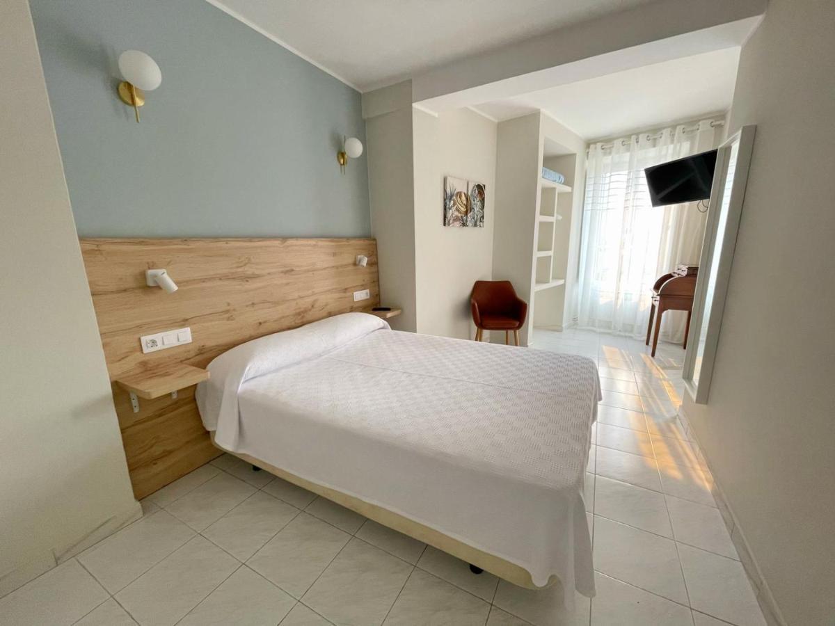 בריירוס Hotel Amadora - Admite Mascotas מראה חיצוני תמונה